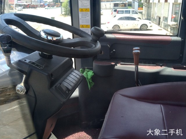 龙工 ZL50NC 装载机