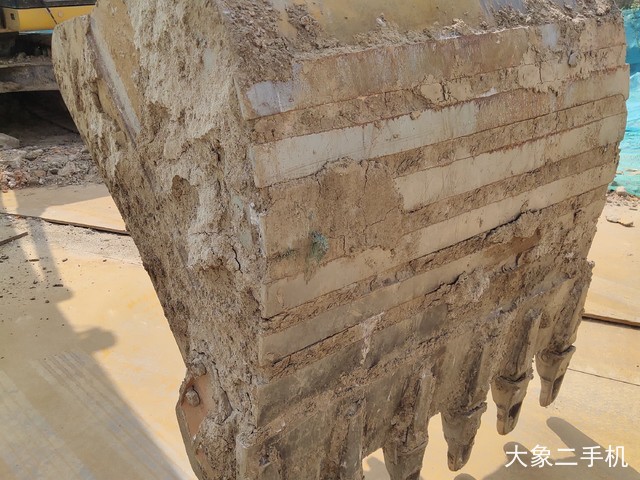 卡特彼勒 M320D2 挖掘机