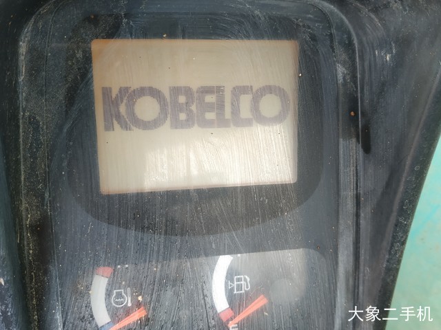 神钢 SK260LC-8 挖掘机