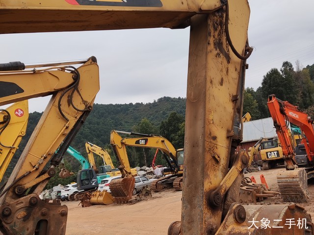 卡特彼勒 324D 挖掘机