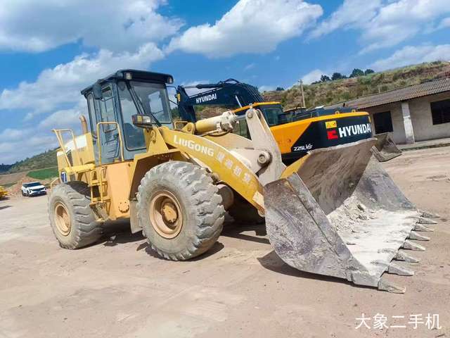 柳工 CLG850H 装载机