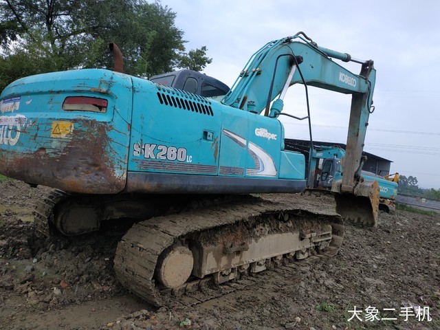 神钢 SK250-8 挖掘机