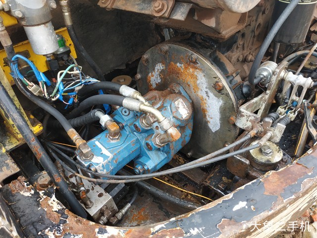 现代 R60-7 挖掘机