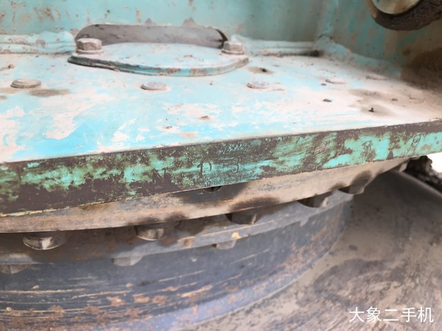 神钢 SK200-10 挖掘机