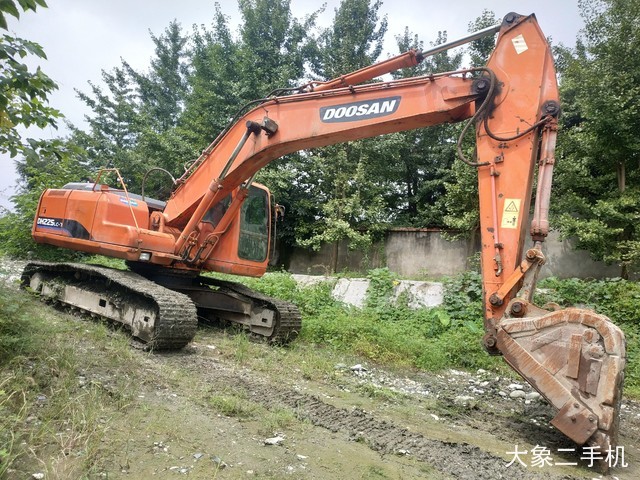 斗山 DH220LC-7 挖掘机