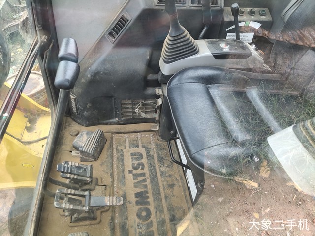 小松 PC56-7 挖掘机