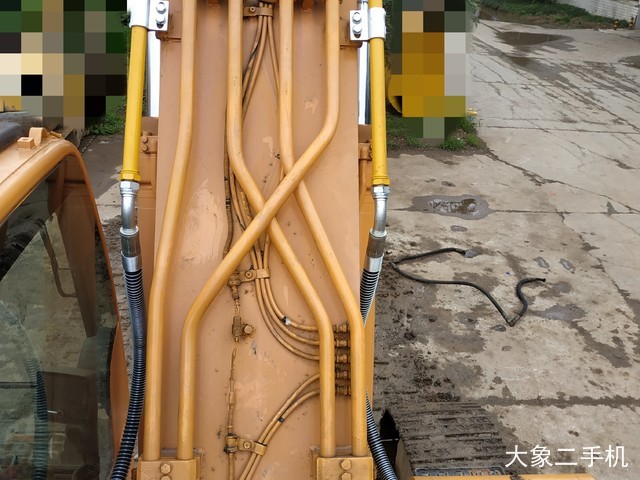 现代 R265LC-9 挖掘机