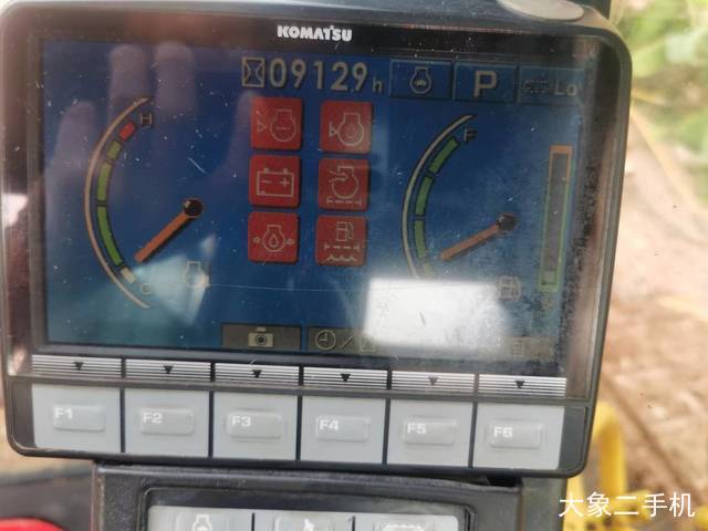 小松 PC200-8N1 挖掘机