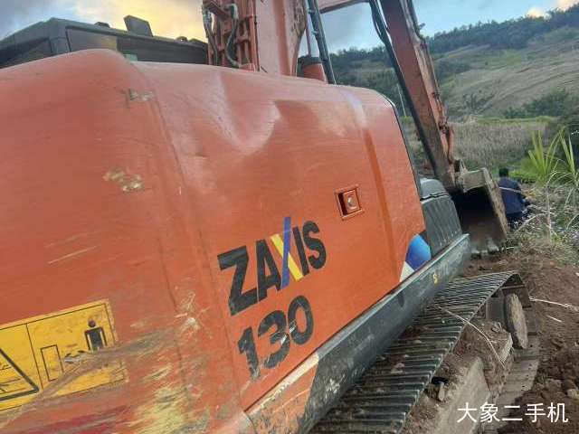 日立 EX130K-5 挖掘机