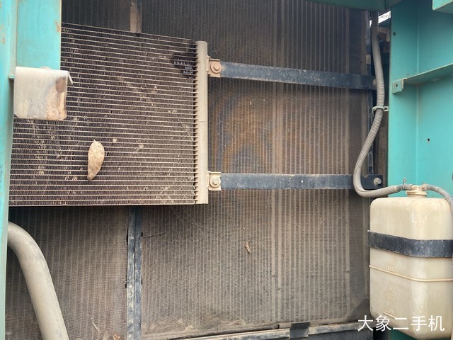 神钢 SK350LC-8 挖掘机