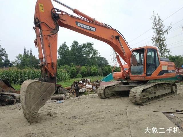 斗山 DH220LC-9E 挖掘机
