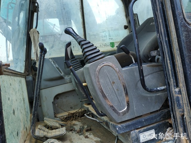 现代 R60-7 挖掘机