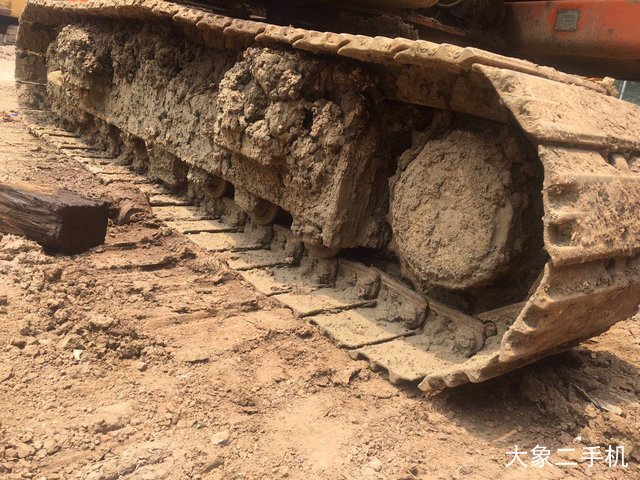 斗山 DX150LC 挖掘机