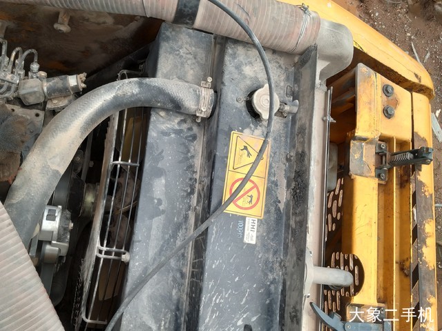 现代 R150W-9 挖掘机