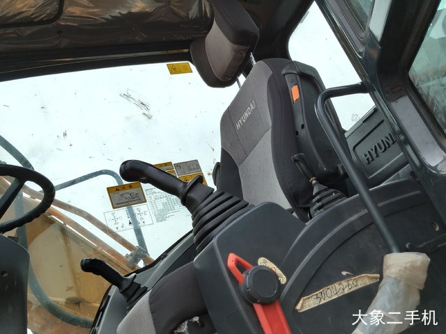 现代 150WVS 挖掘机