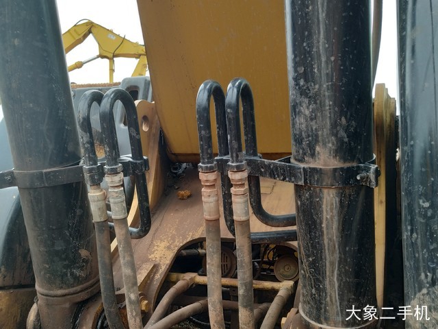 卡特彼勒 325C 挖掘机