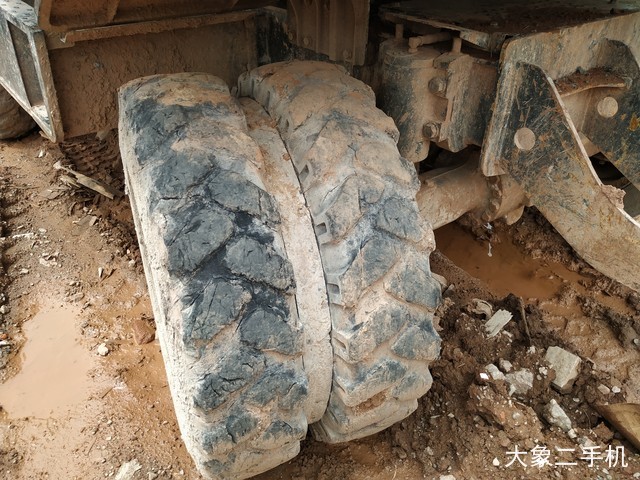 现代 150WVS 挖掘机