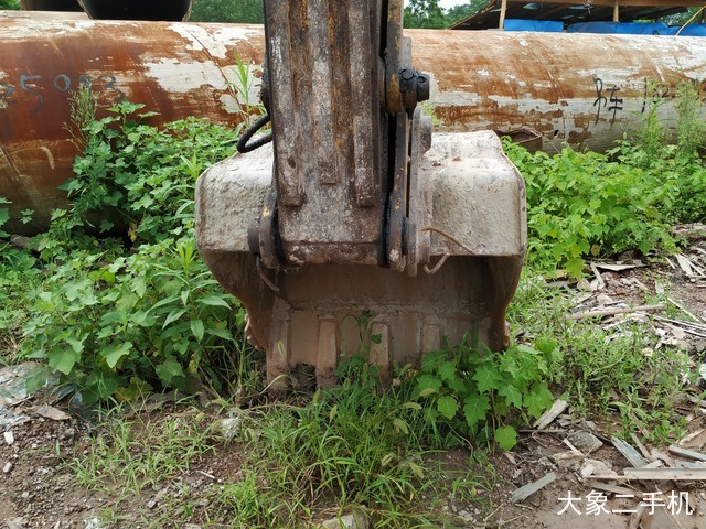 现代 R150W-9 挖掘机