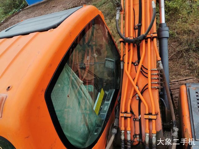 斗山 DX120-9C 挖掘机