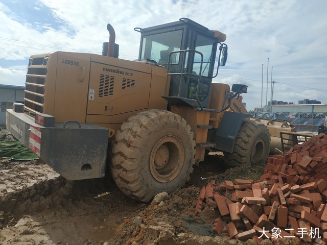龙工 LG855B 装载机