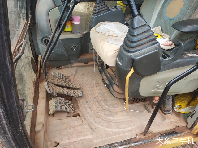 卡特彼勒 329D 挖掘机