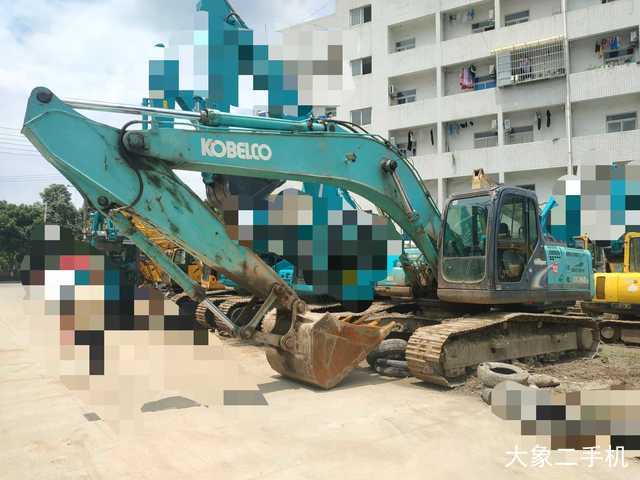 神钢 SK260LC-8 挖掘机