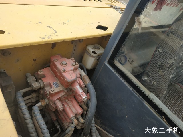 柳工 CLG908D 挖掘机