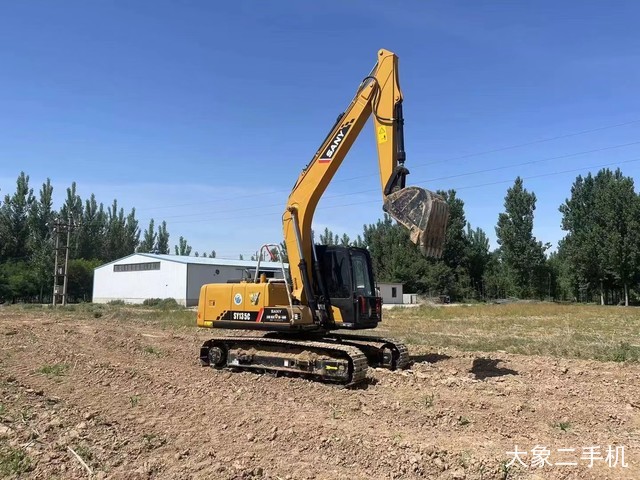 三一重工 SY135C 挖掘机