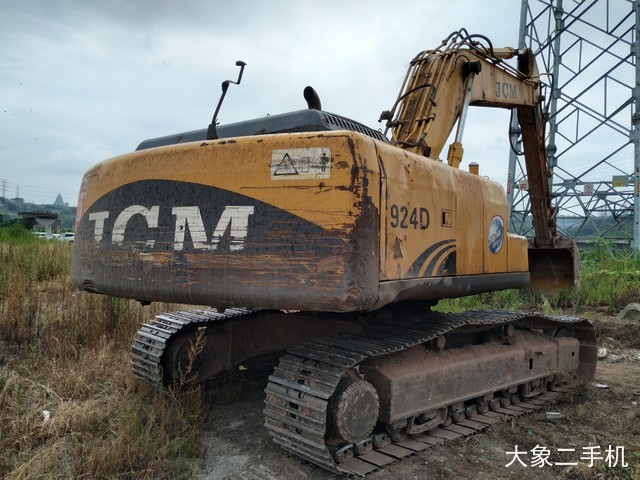 山重建机 JCM922D 挖掘机