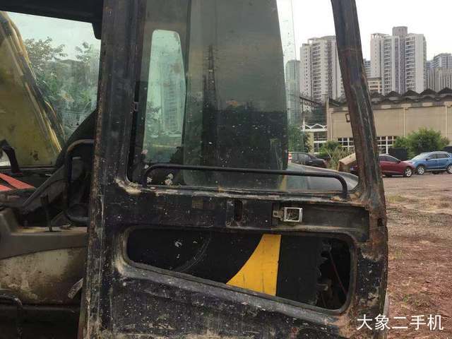 现代 R80-7 挖掘机