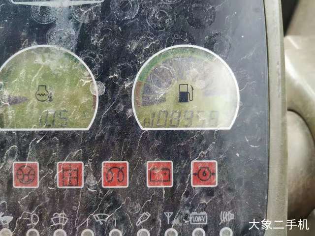 雷沃重工 FR60 挖掘机