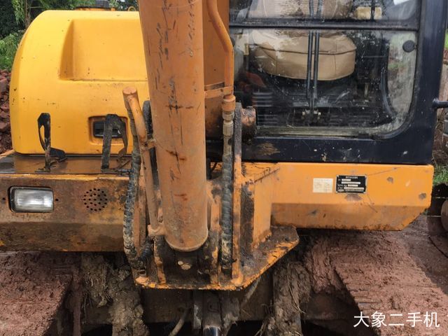 雷沃重工 FR60 挖掘机