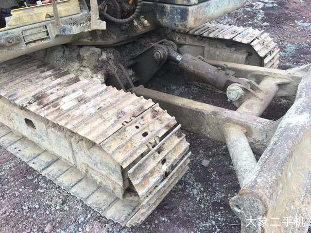 现代 R80-7 挖掘机