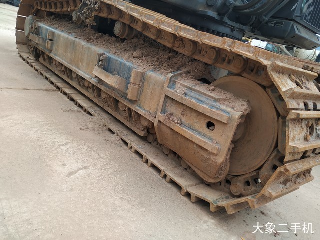 徐工 XE470D 挖掘机