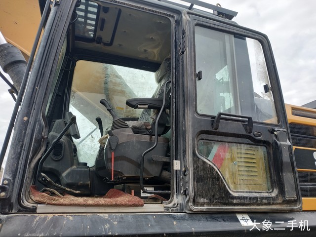 三一重工 SY485H 挖掘机