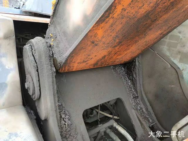 日立 ZX330—3 挖掘机
