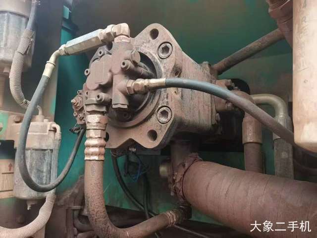 神钢 SK350LC-8 挖掘机