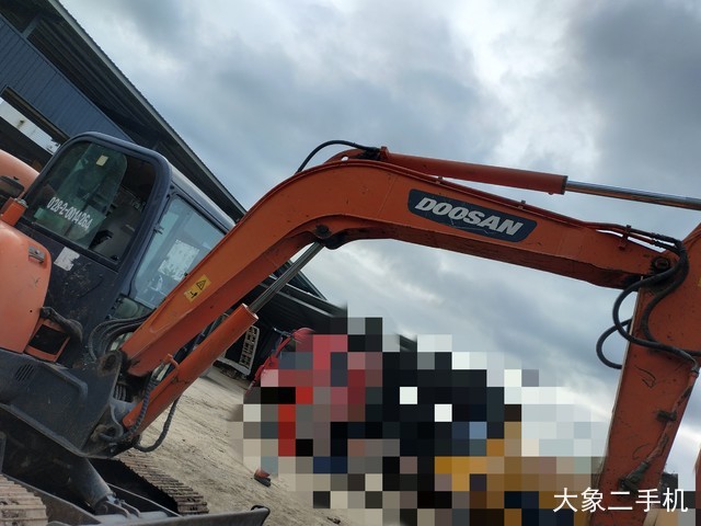 斗山 DH60-7 挖掘机