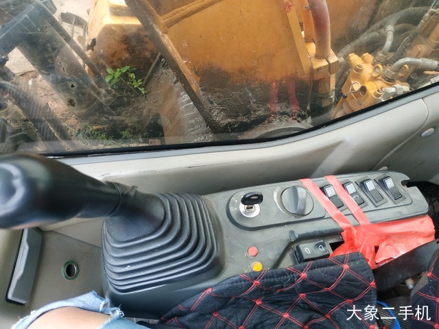 三一重工 SY135C 挖掘机