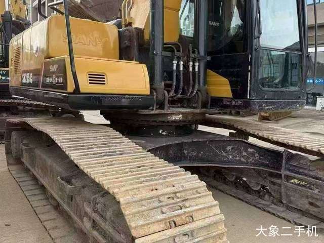 三一重工 SY200C 挖掘机