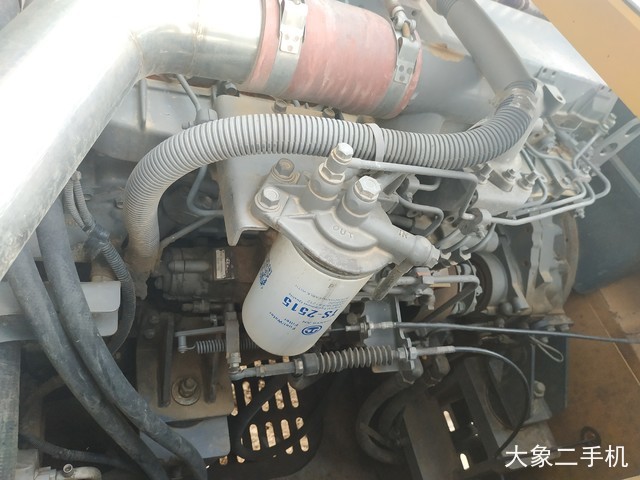 徐工 XE370CA 挖掘机