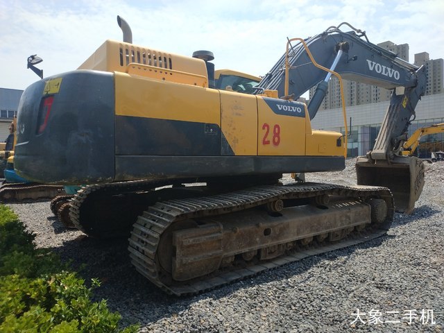 沃尔沃 EC380DL 挖掘机