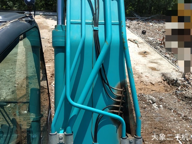 神钢 SK260LC-10 挖掘机