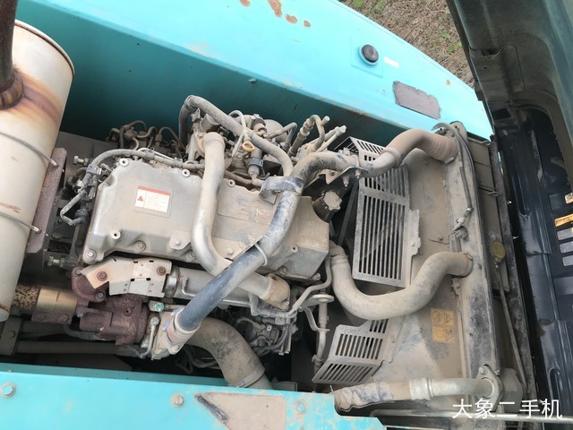 神钢 SK210LC-8 挖掘机