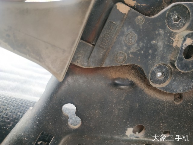 小松 PC240LC-8 挖掘机