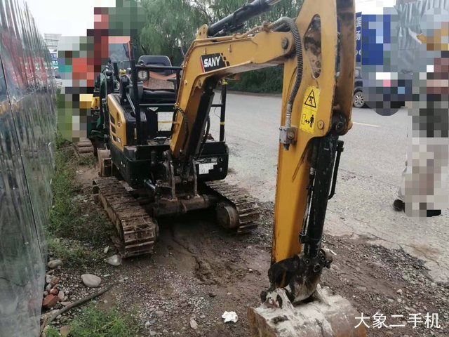 三一重工 SY16C 挖掘机