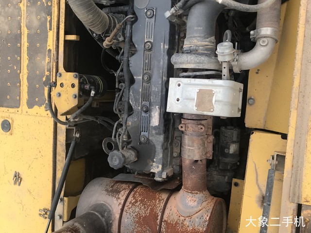 小松 PC220-8M0 挖掘机