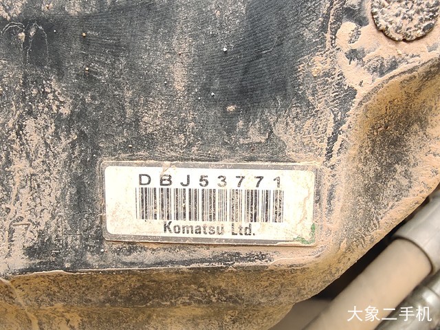 小松 PC220-8M0 挖掘机