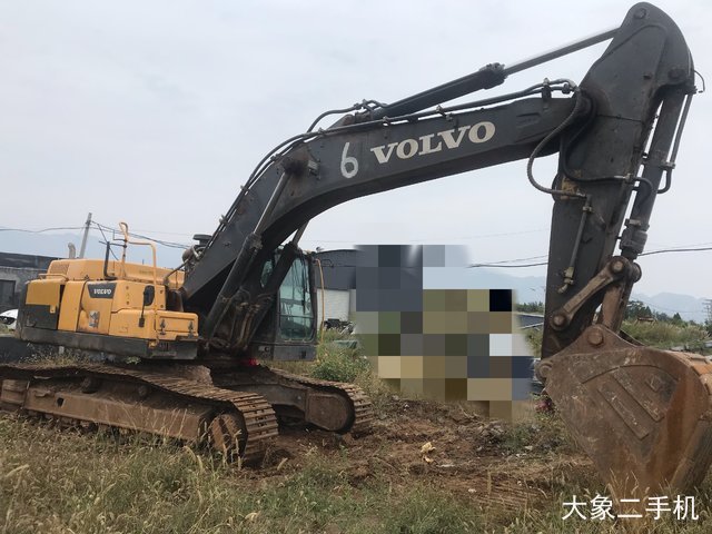 沃尔沃 EC380D 挖掘机