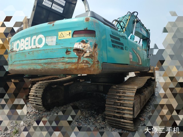 神钢 SK460-8 挖掘机